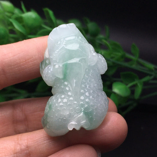 Chinese antique white background green three-dimensional Pixiu