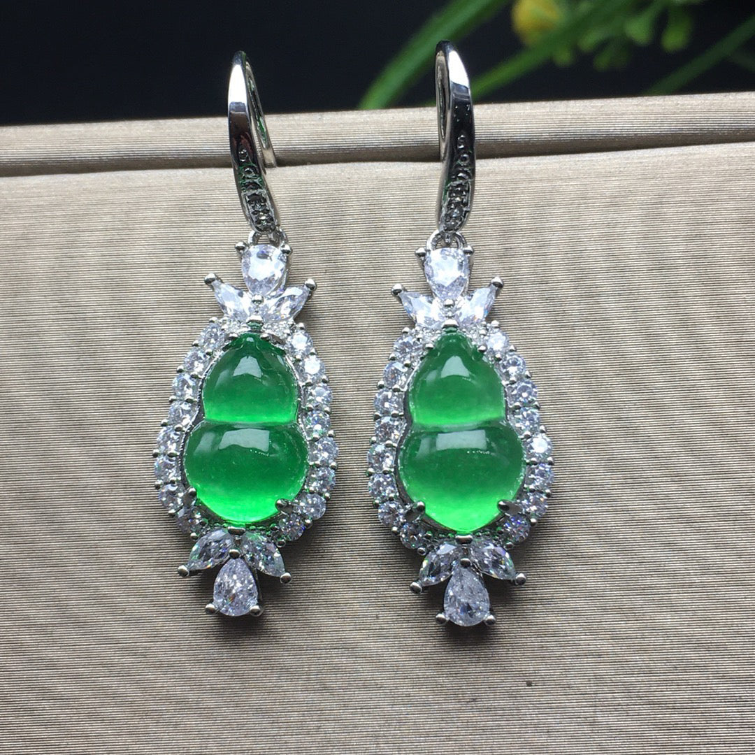 Ice Green Jade Gourd Earrings