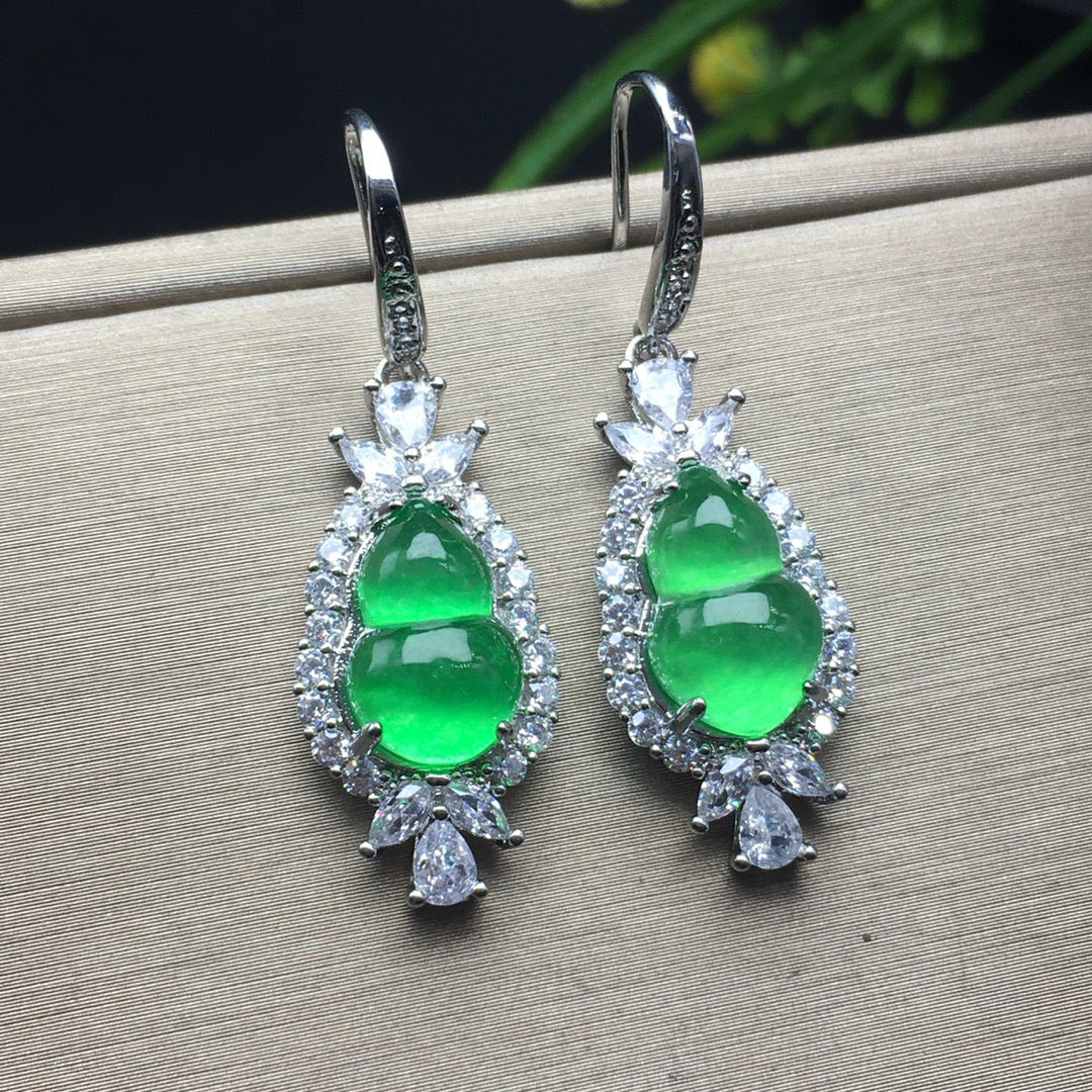 Ice Green Jade Gourd Earrings