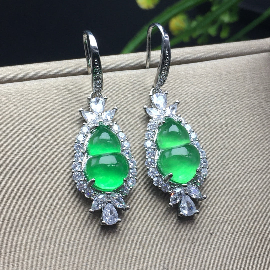 Ice Green Jade Gourd Earrings