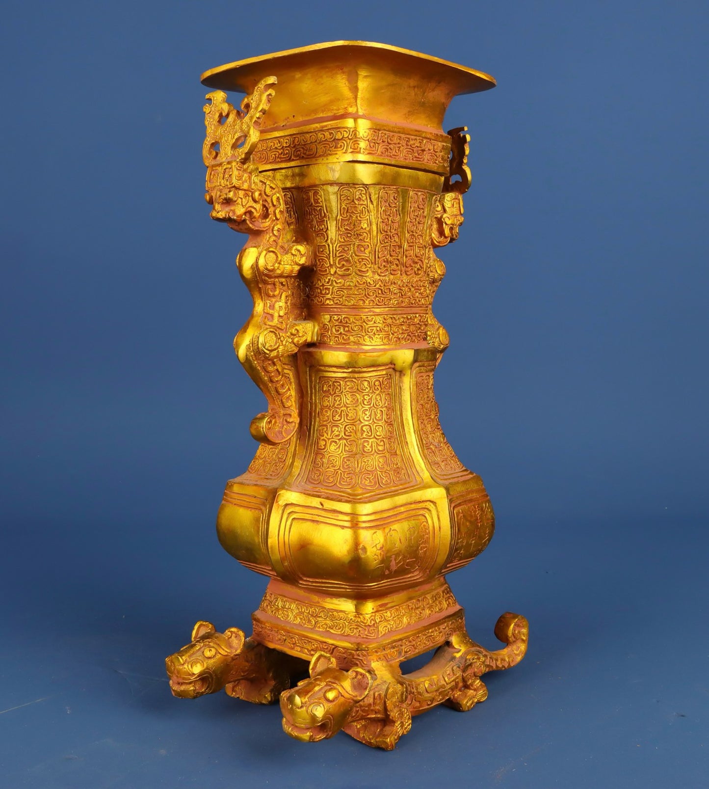 Chinese antique bronze gilded double dragon vase