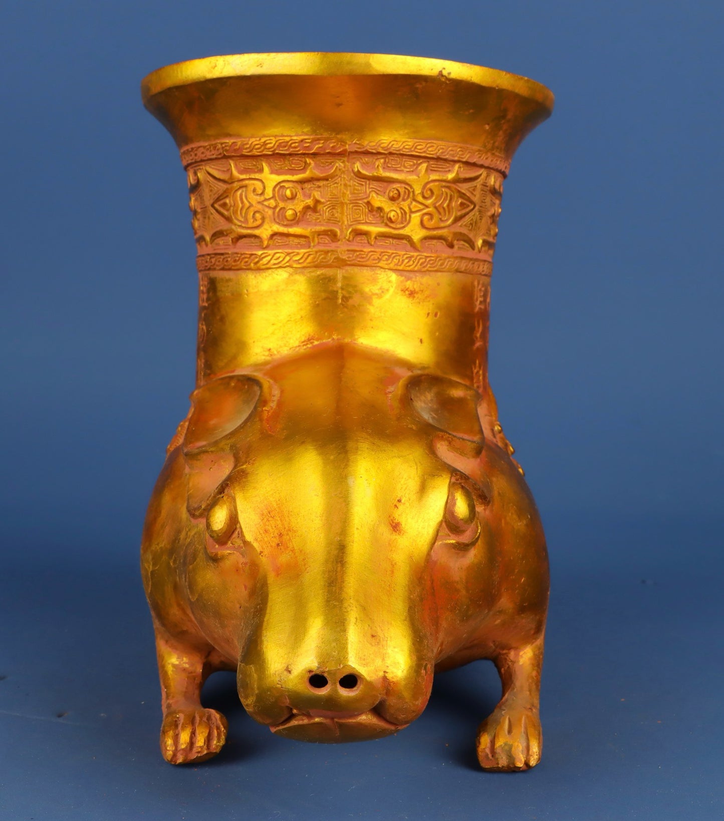 Chinese antique bronze gilded rabbit statue