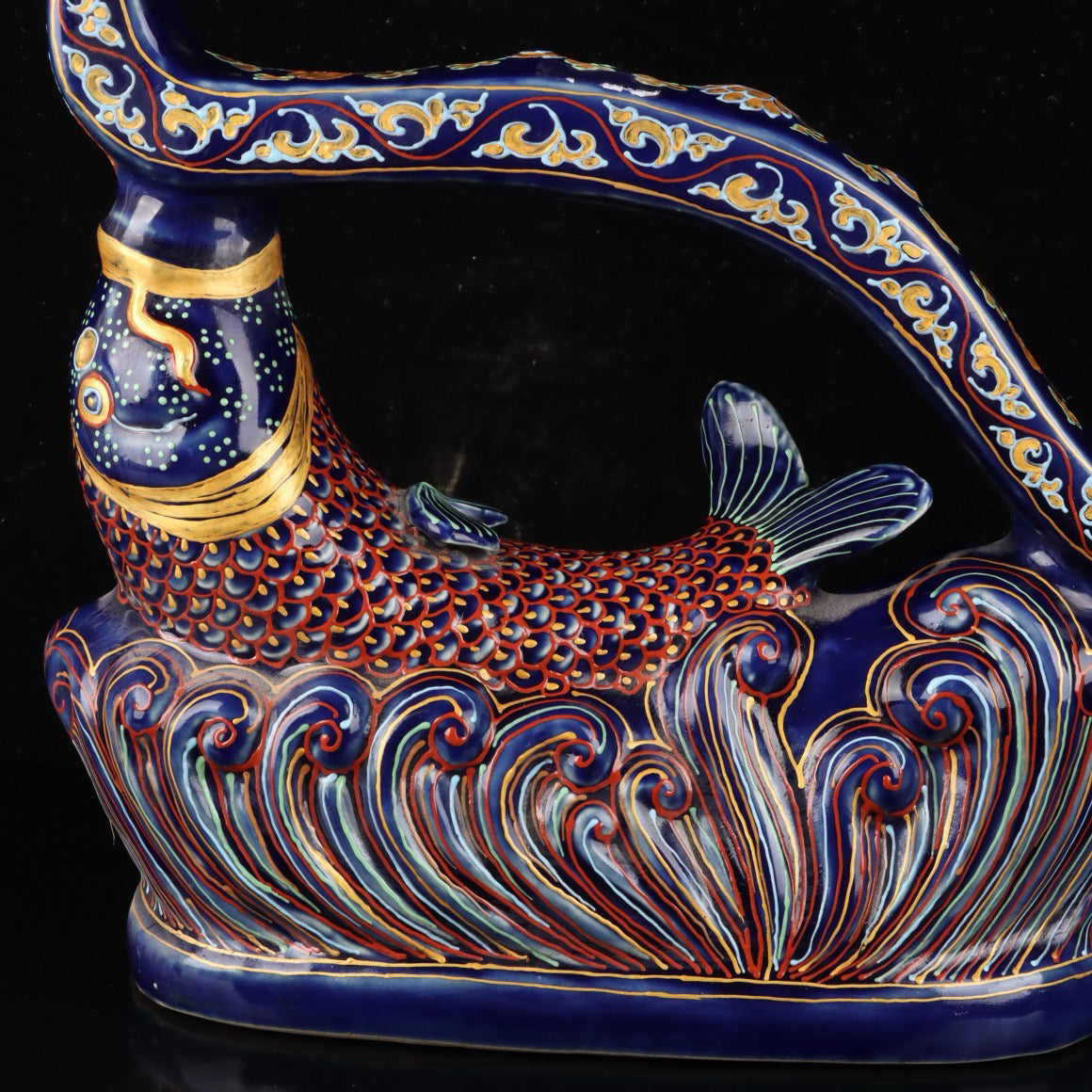 Ji Blue Glazed Gold Fish Pattern Ruyi Zun
