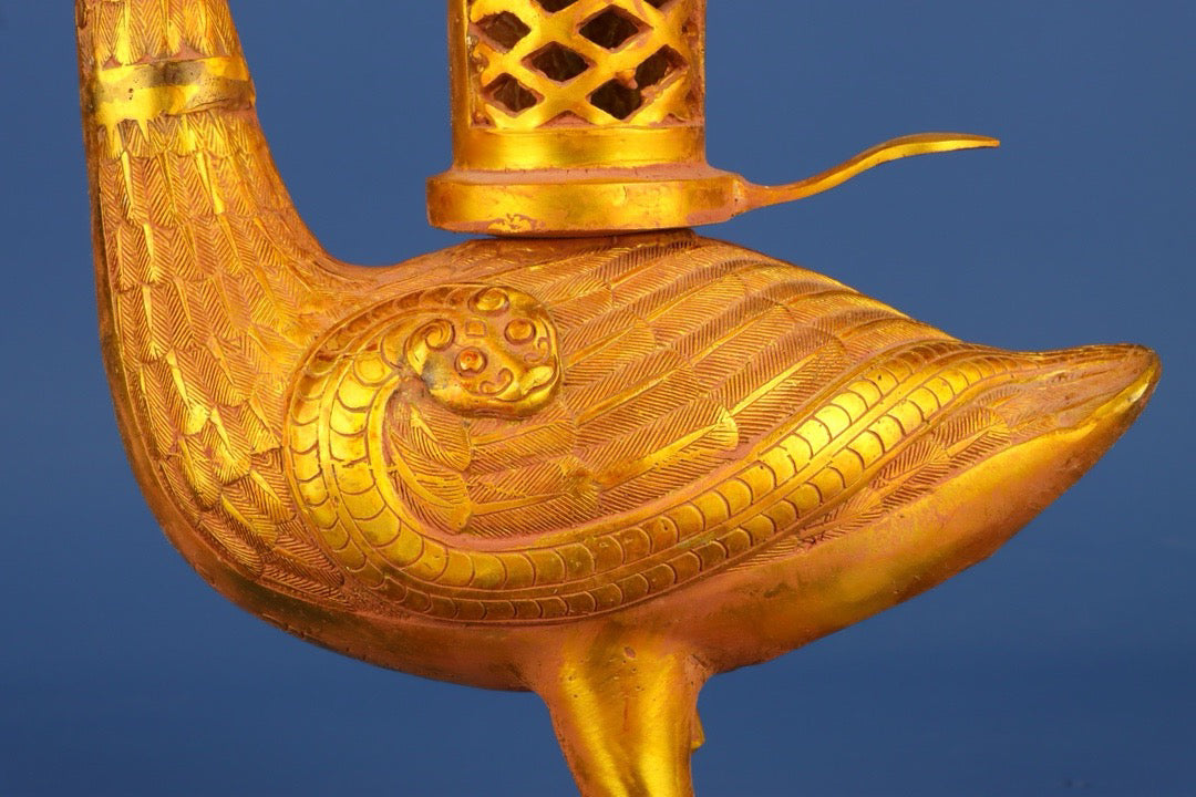 Chinese antique bronze gilded bird lamp