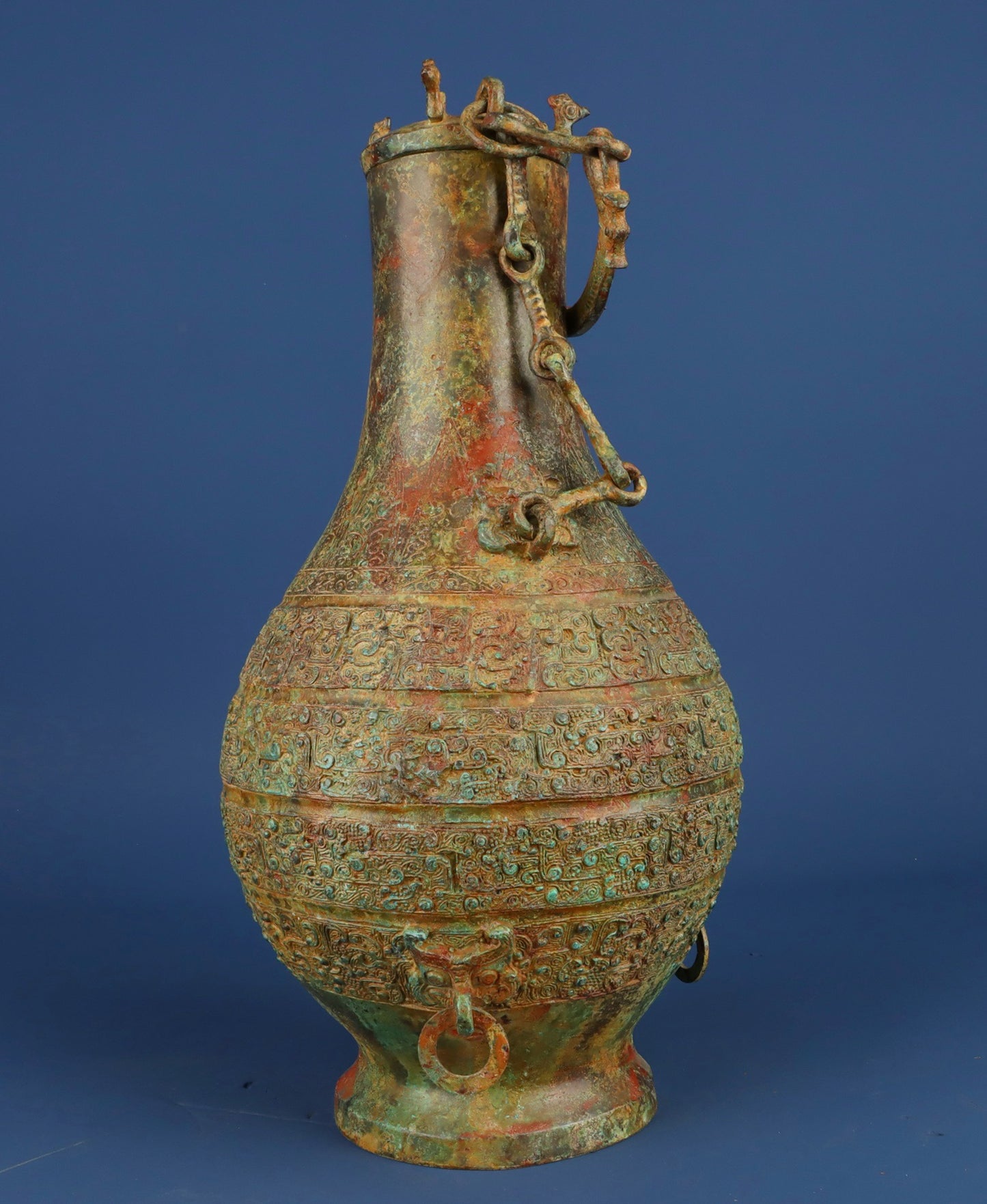 Chinese antique bronze chain bottle
