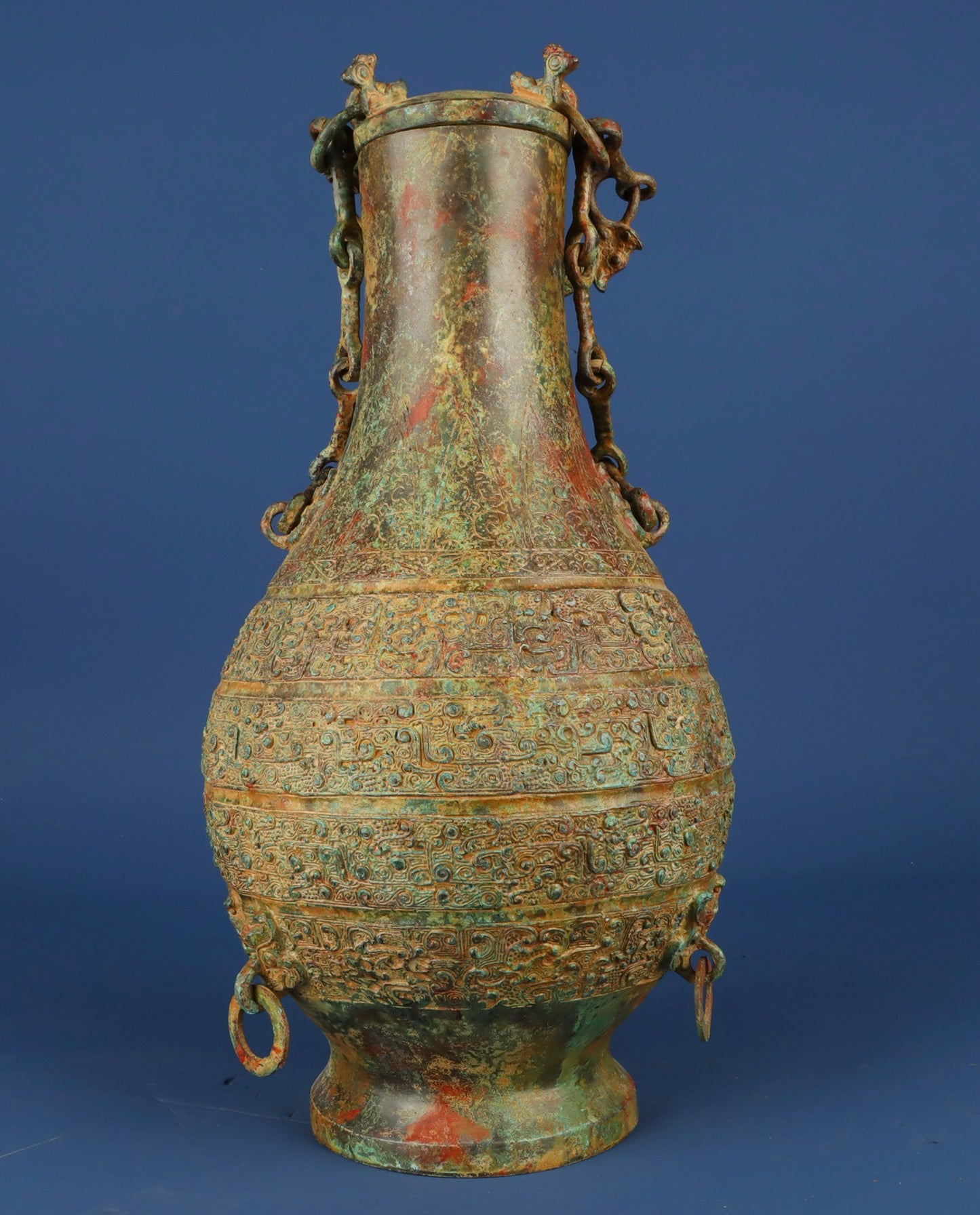 Chinese antique bronze chain bottle