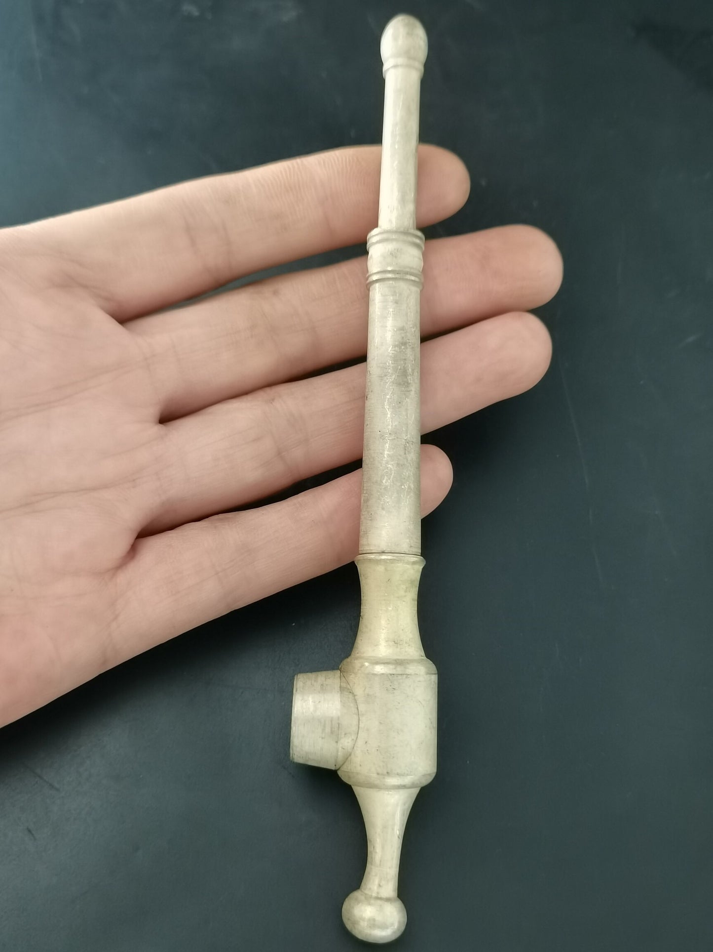 Chinese antique dry tobacco pipe