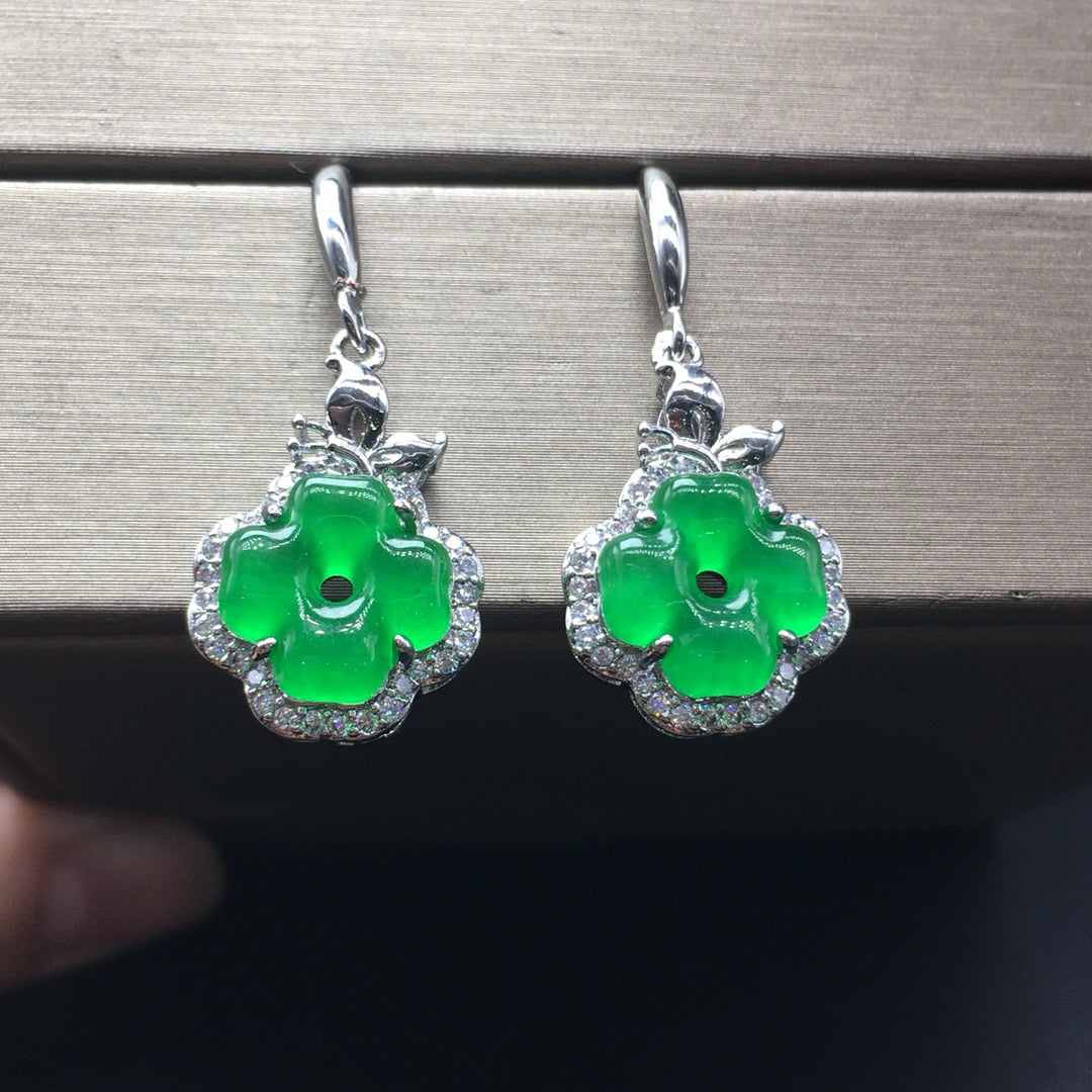 Ice Green Clover Jade Earrings