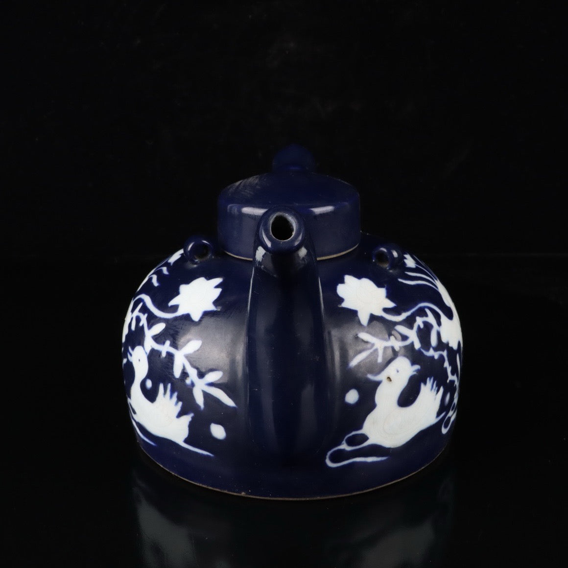 Ji Blue Glazed Gilded White Cloud Dragon Pattern Pot