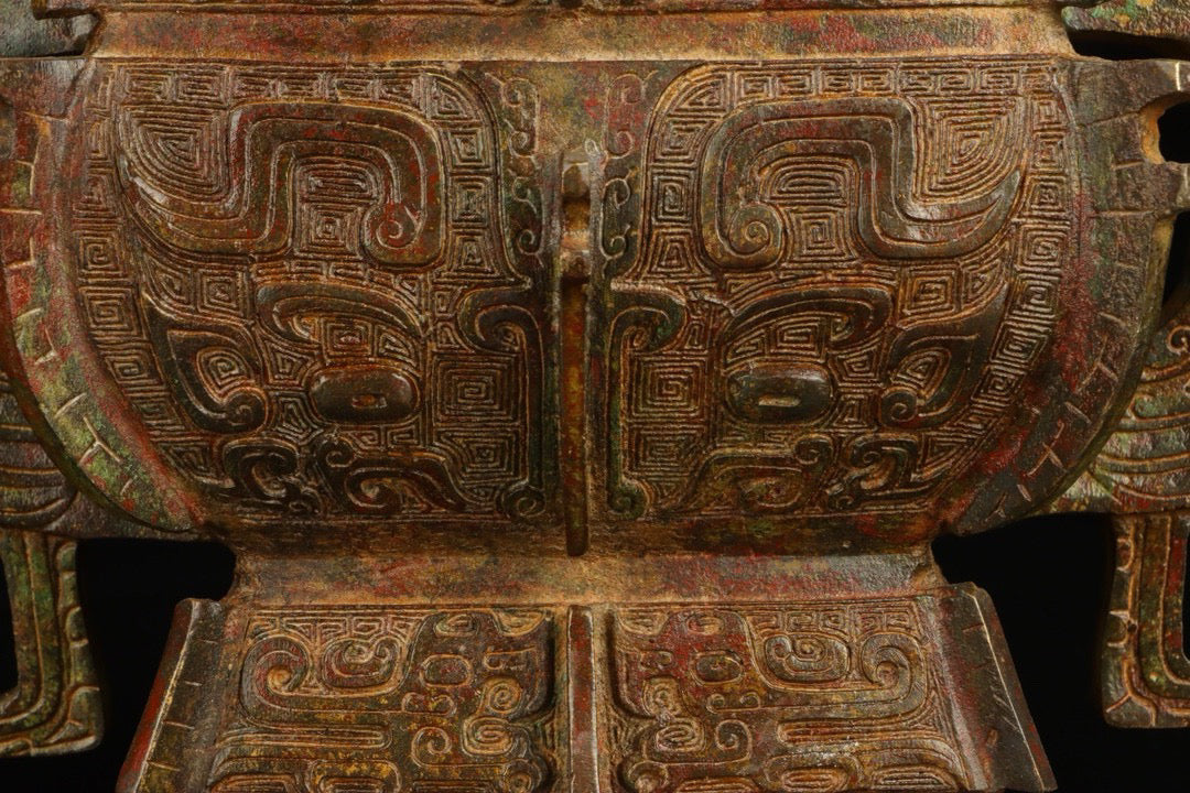 Chinese Antique Bronze Beast Face Double Dragon Gui