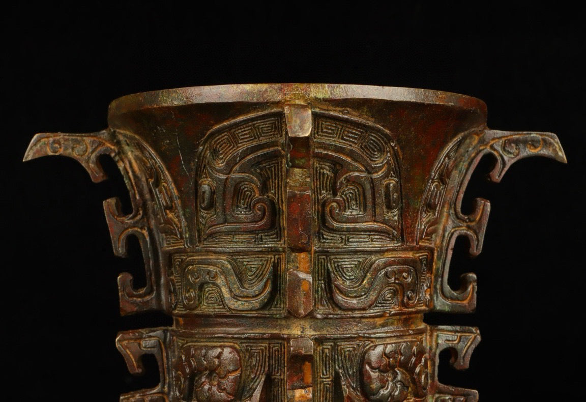 Chinese Antique Bronze Round Zun