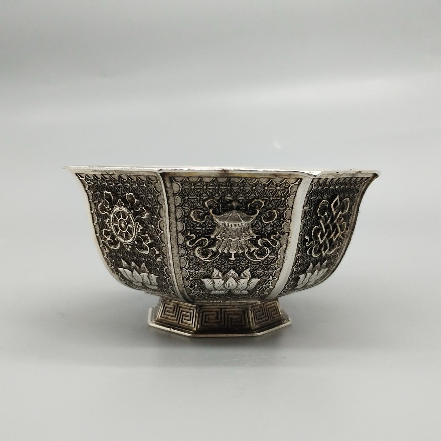 Eight Treasure Octagonal Bowl