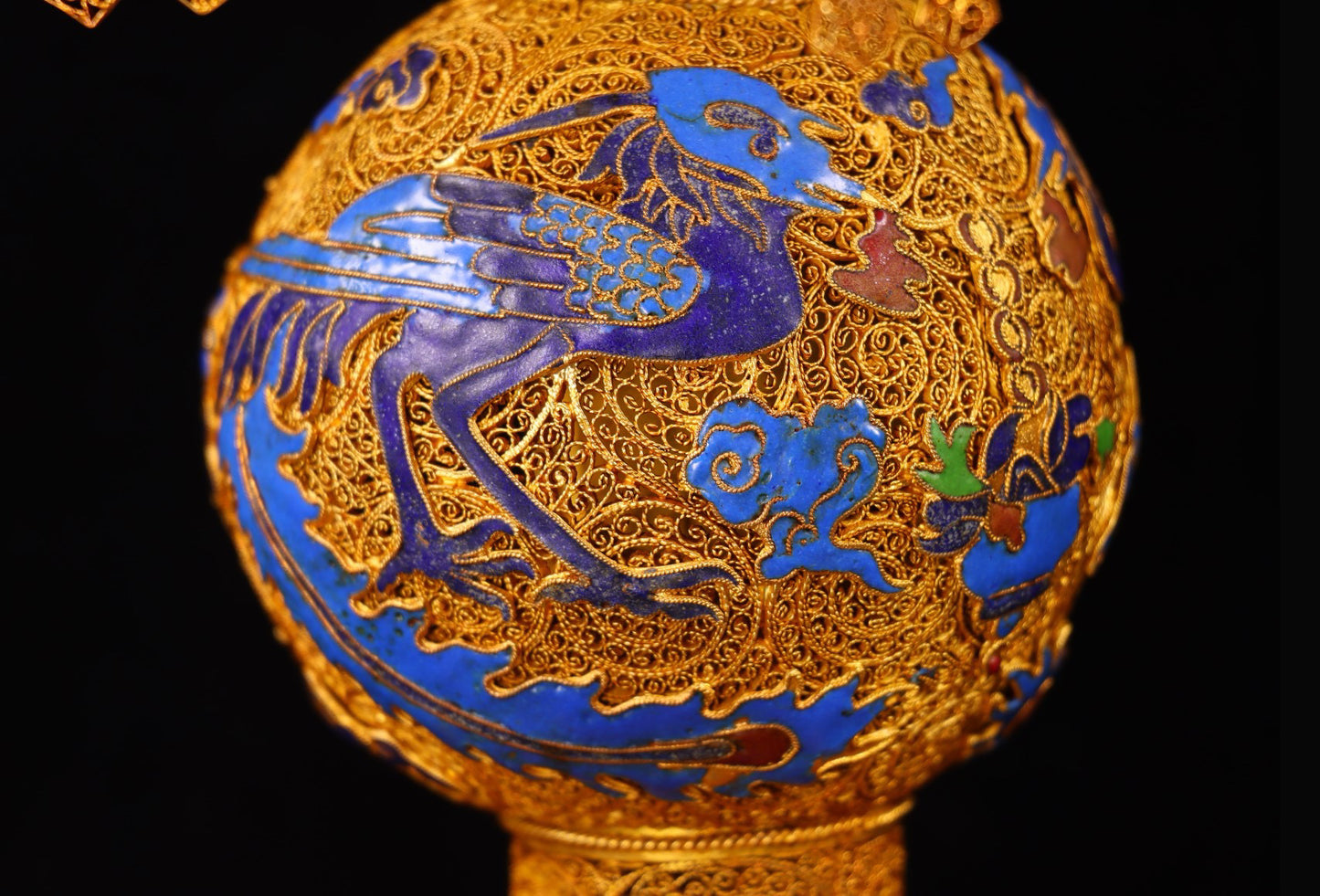 Chinese antique handmade filigree gold-plated inlaid gemstone blue tower ornaments