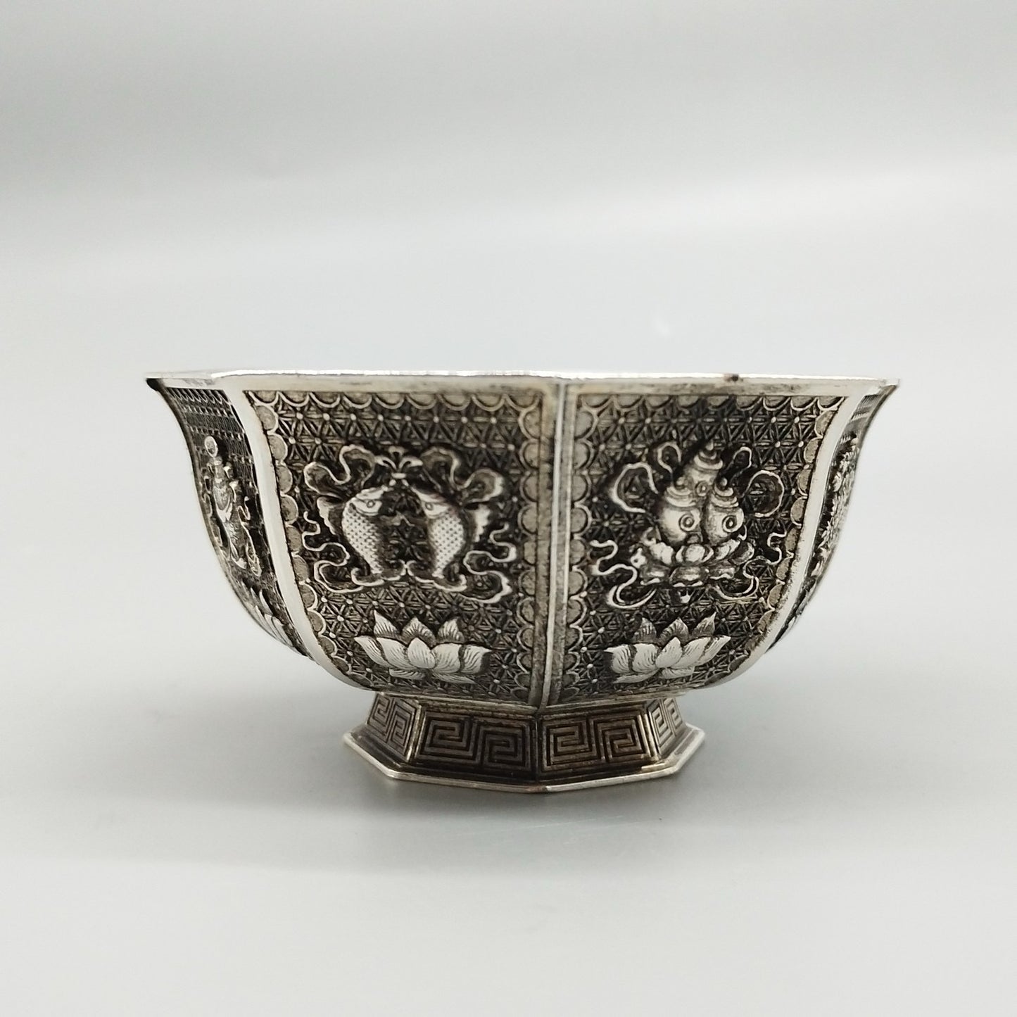 Eight Treasure Octagonal Bowl