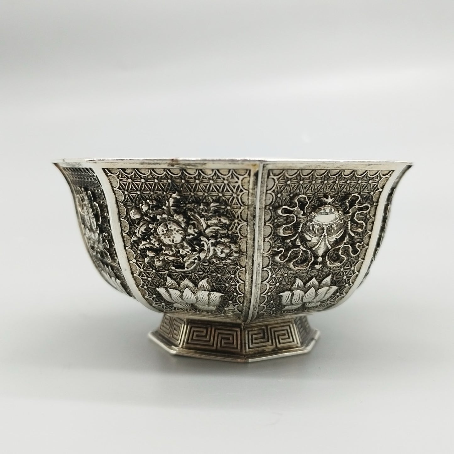 Eight Treasure Octagonal Bowl