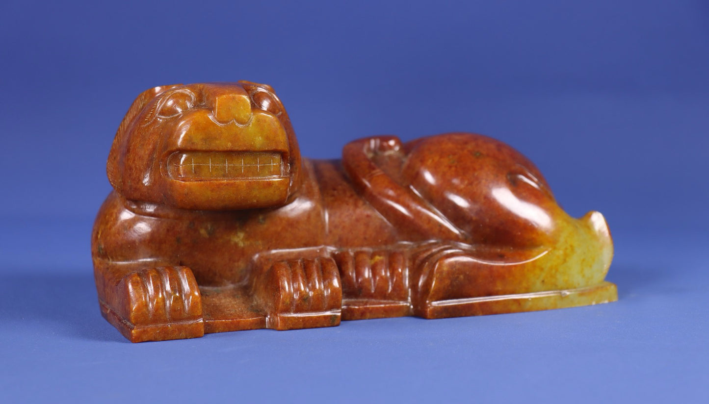 Chinese Antique Pure Hand Carving Old Hotan Jade House Animal