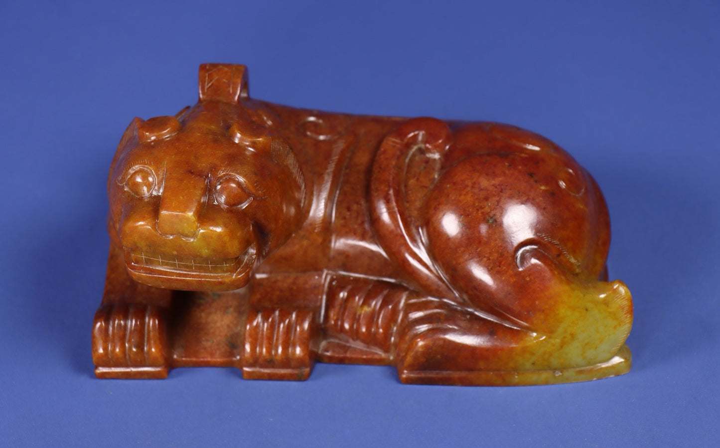 Chinese Antique Pure Hand Carving Old Hotan Jade House Animal