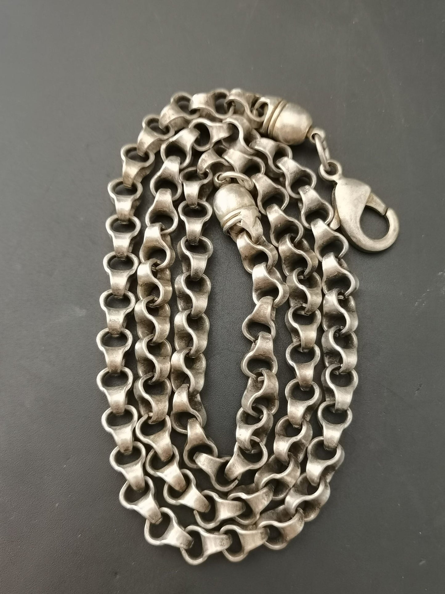 A Chinese antique silver necklace