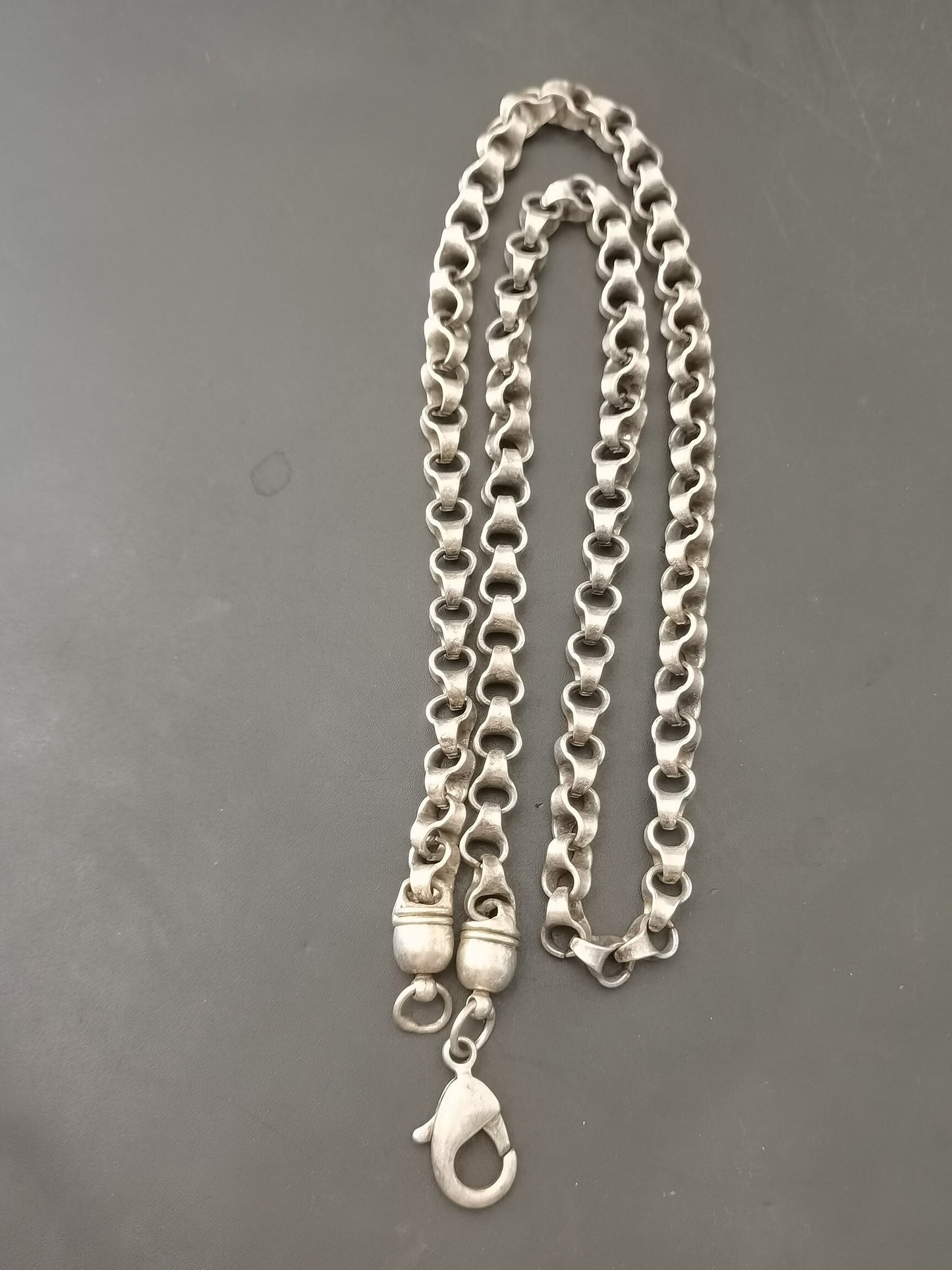 A Chinese antique silver necklace