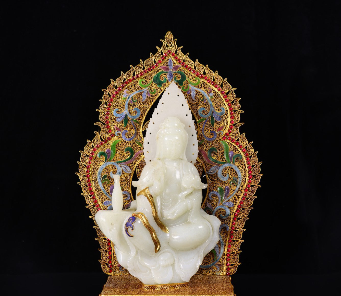 Chinese antiques, handmade, filigree, gilded, inlaid with Hotan Jade Guanyin