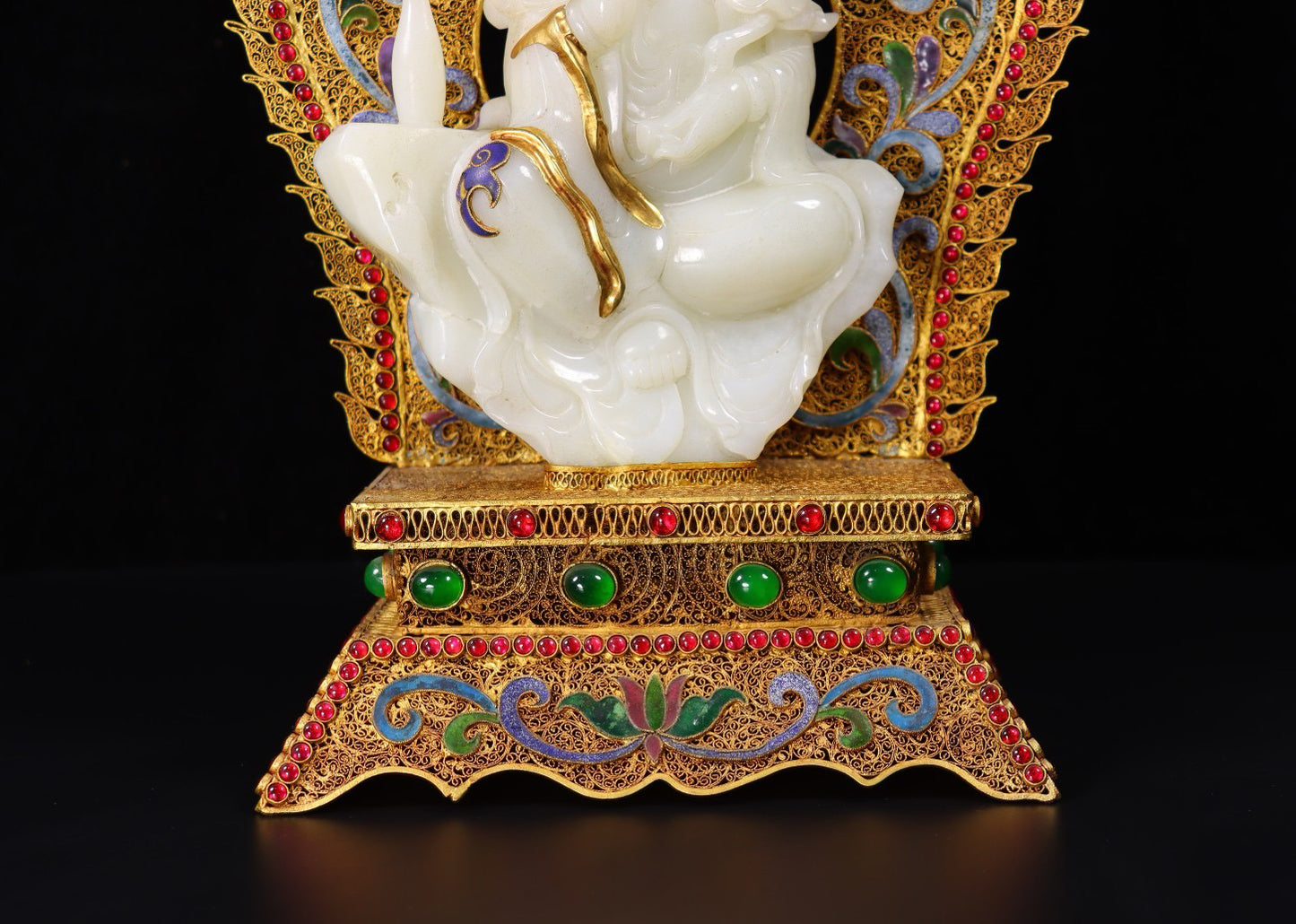 Chinese antiques, handmade, filigree, gilded, inlaid with Hotan Jade Guanyin