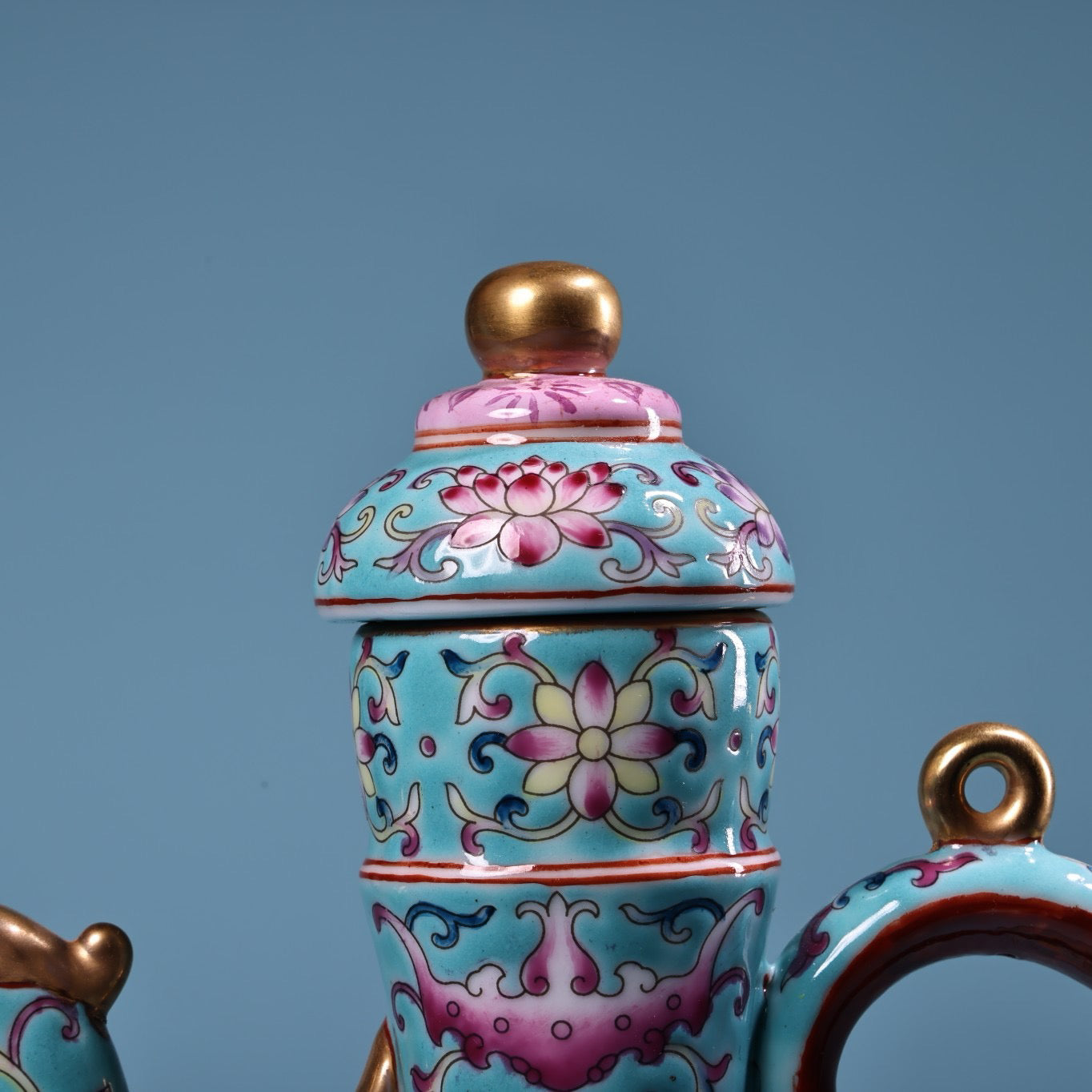 Hand painted enamel gold-plated porcelain teapot with handle