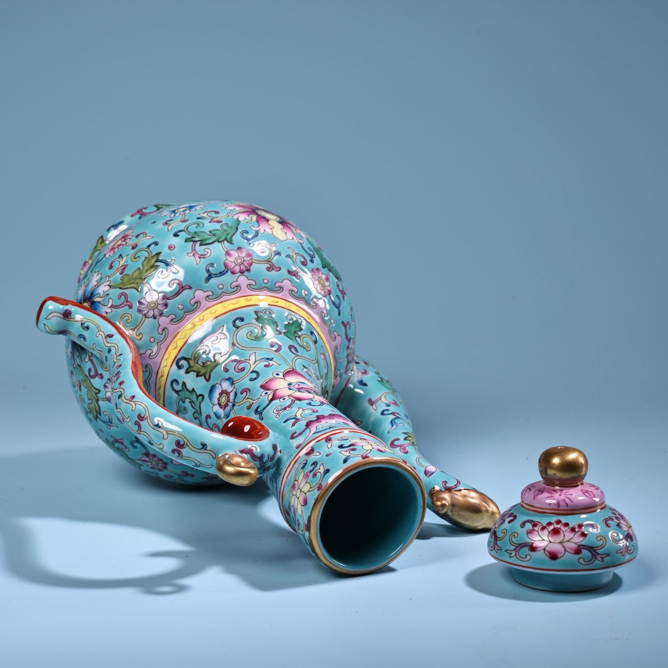 Hand painted enamel gold-plated porcelain teapot with handle
