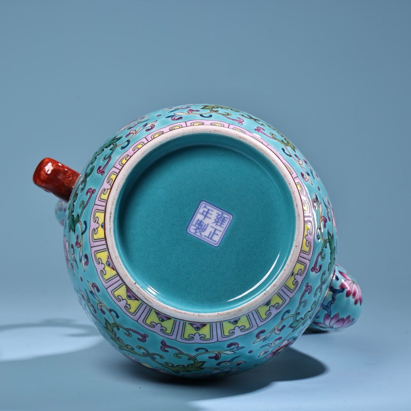 Hand painted enamel gold-plated porcelain teapot with handle