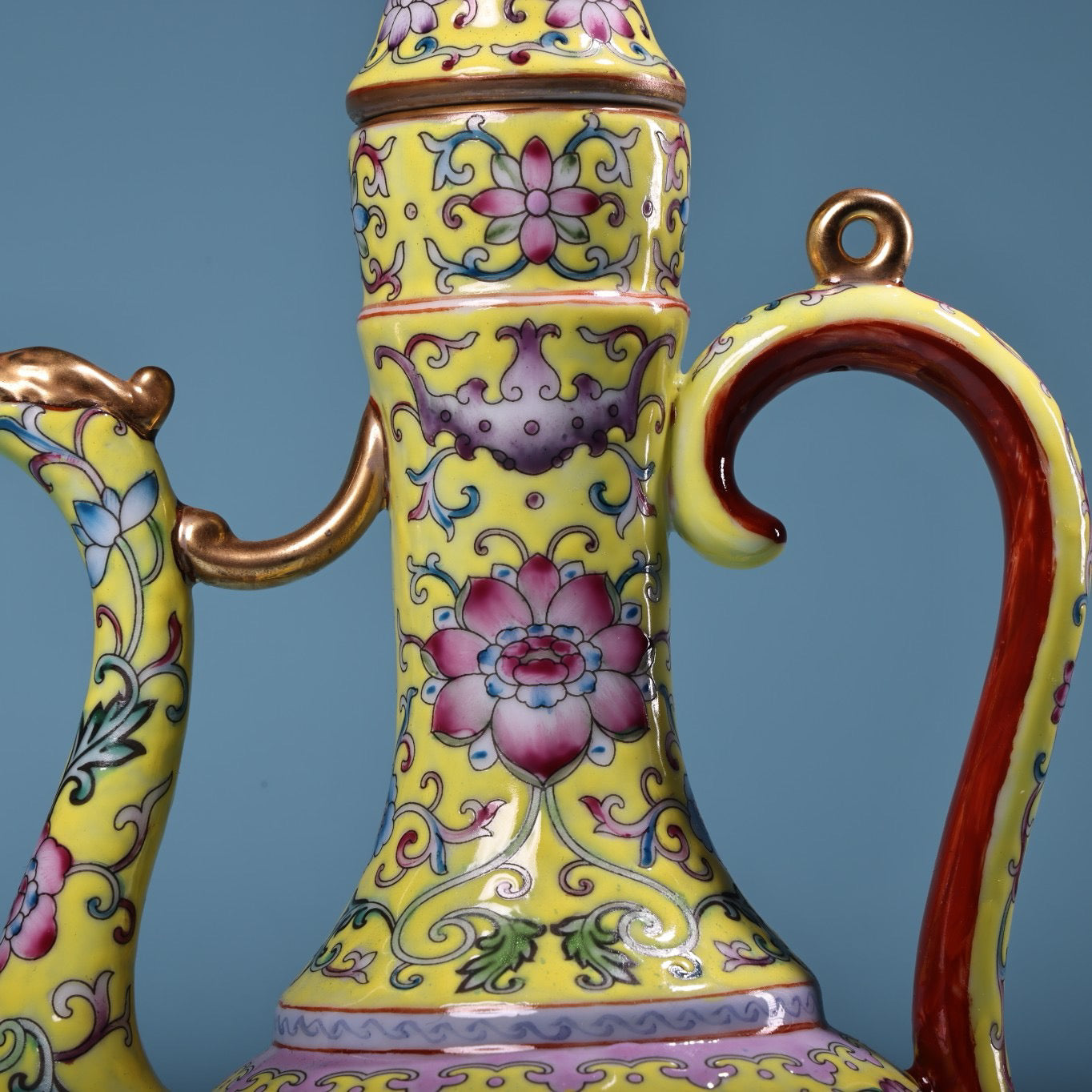 Hand painted enamel gold-plated porcelain teapot with handle