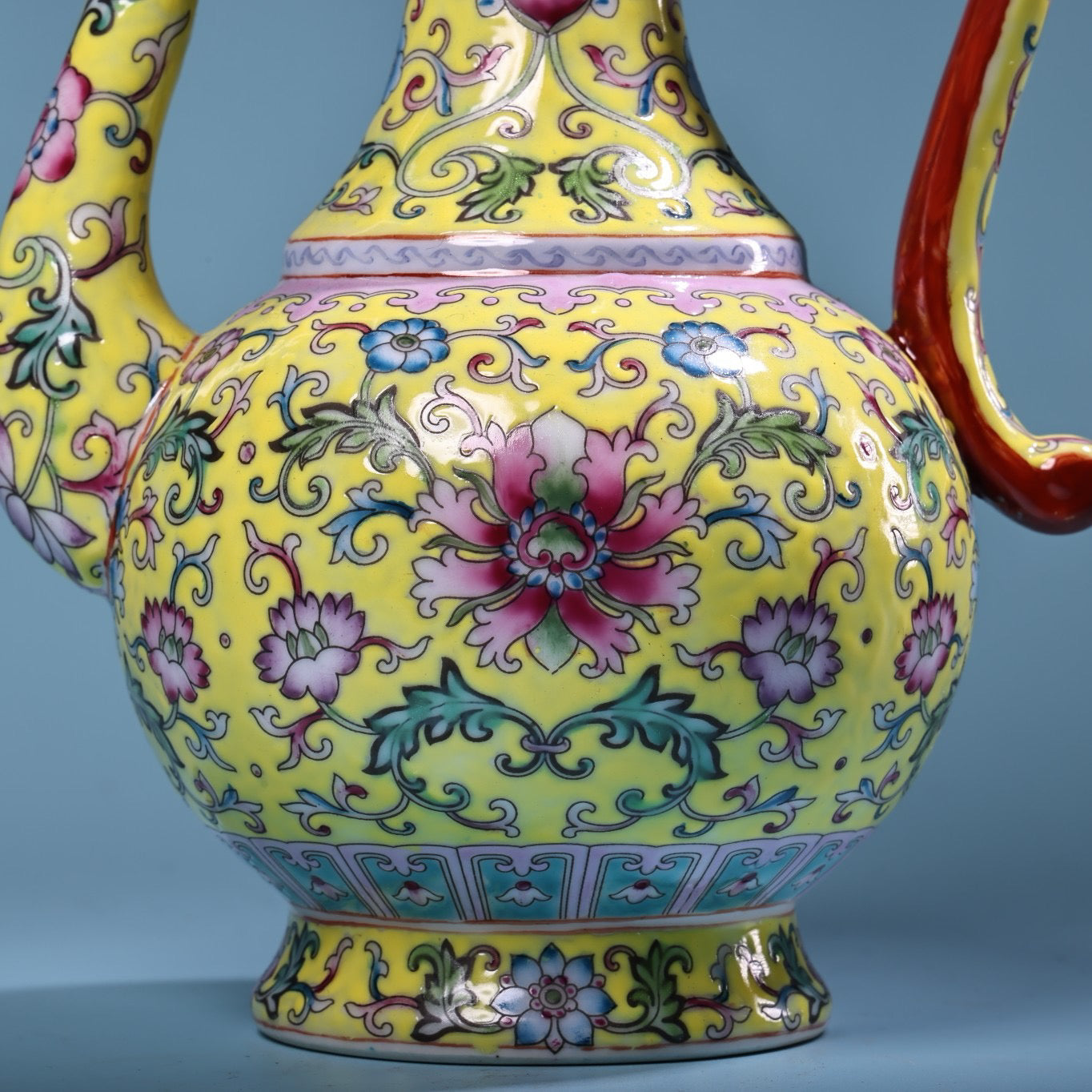 Hand painted enamel gold-plated porcelain teapot with handle