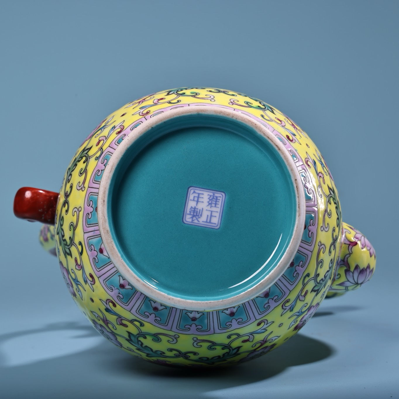 Hand painted enamel gold-plated porcelain teapot with handle