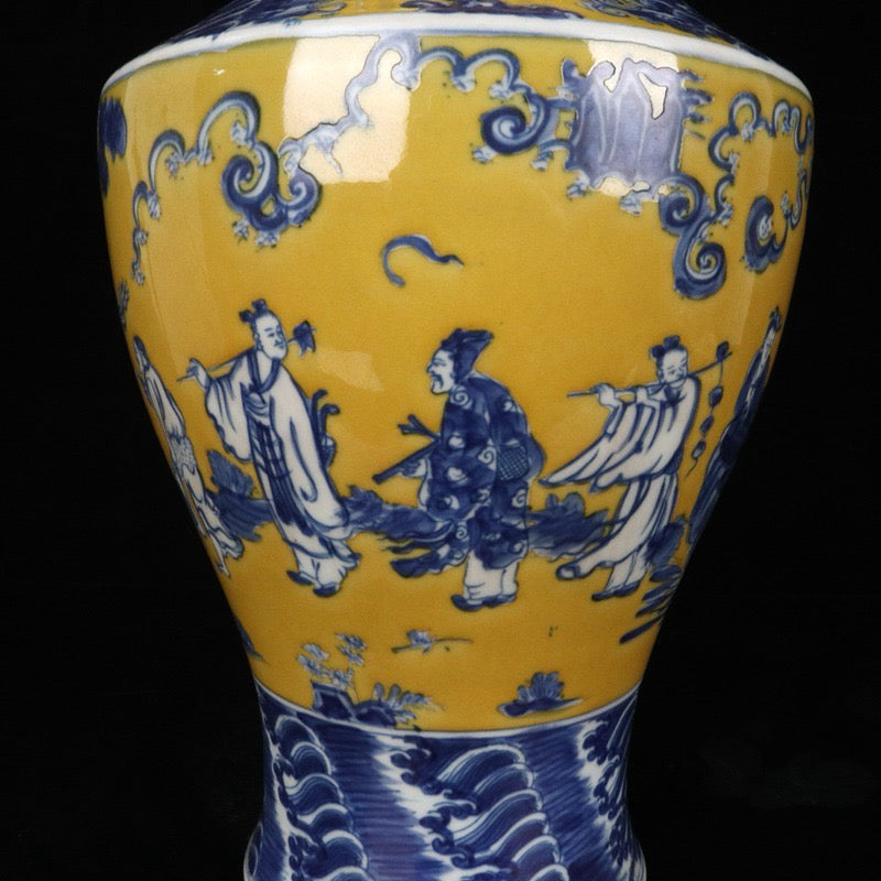 Blue and white figure patterned general jar