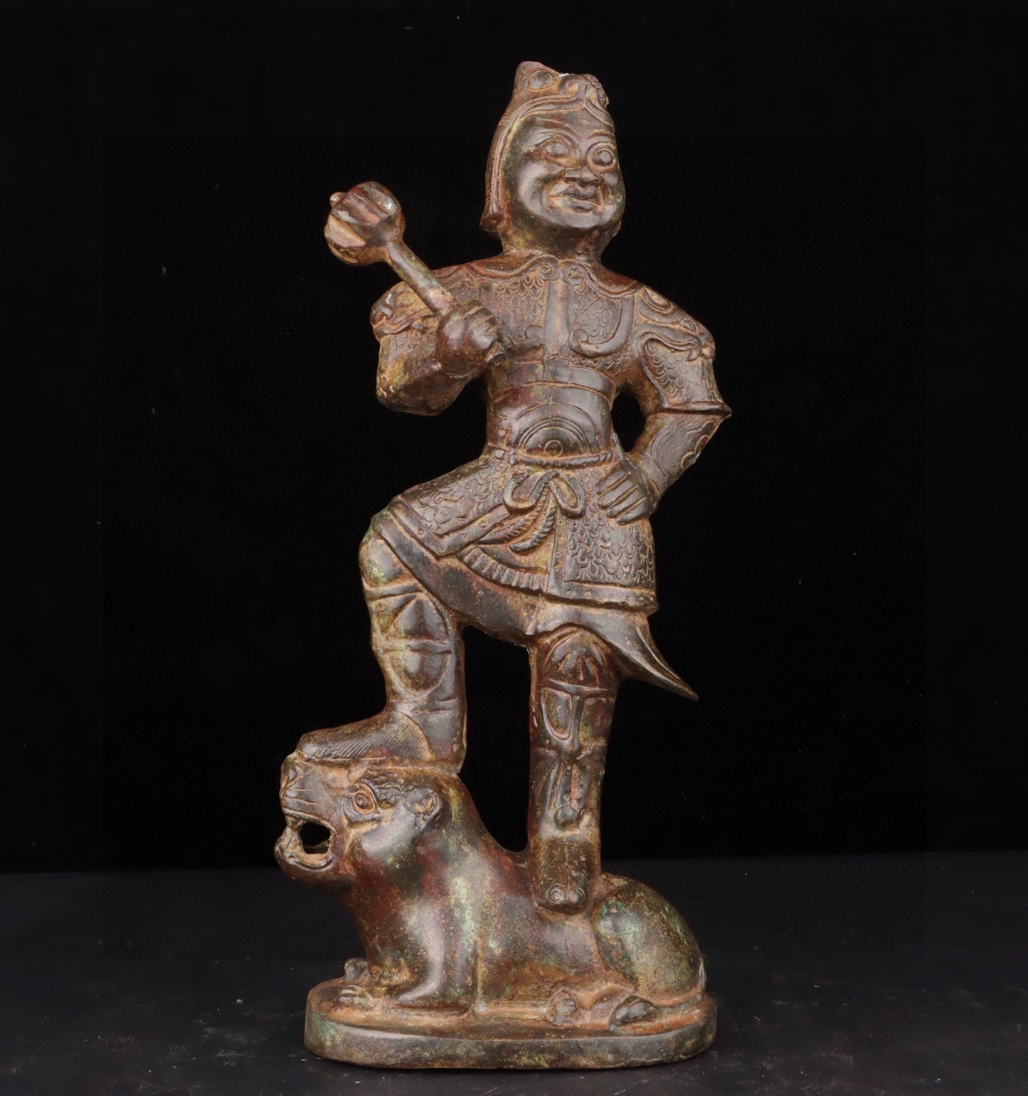 Chinese antique bronze statue of General Huwei