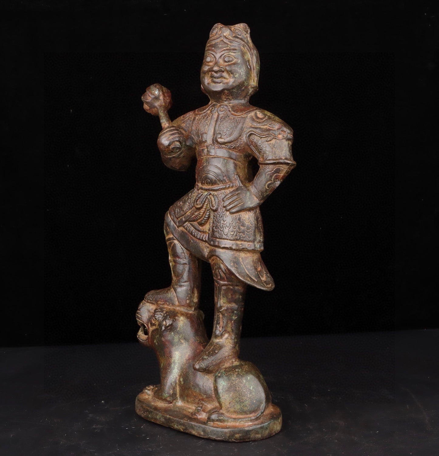 Chinese antique bronze statue of General Huwei