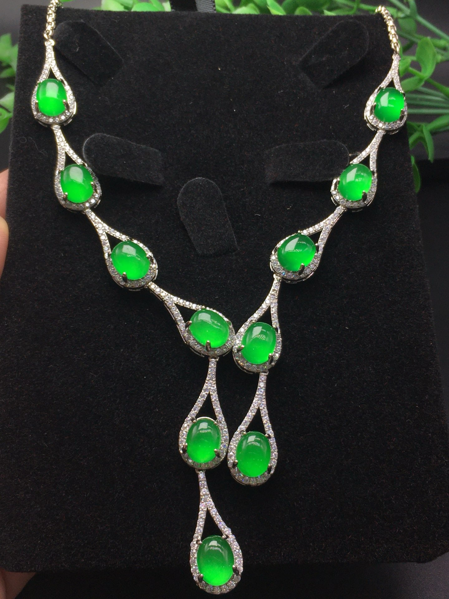 Ice Green Jade Luxury Necklace