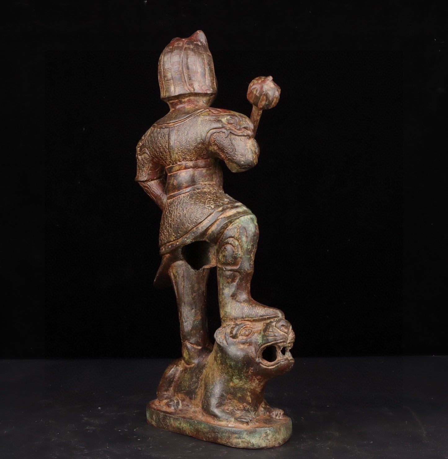 Chinese antique bronze statue of General Huwei