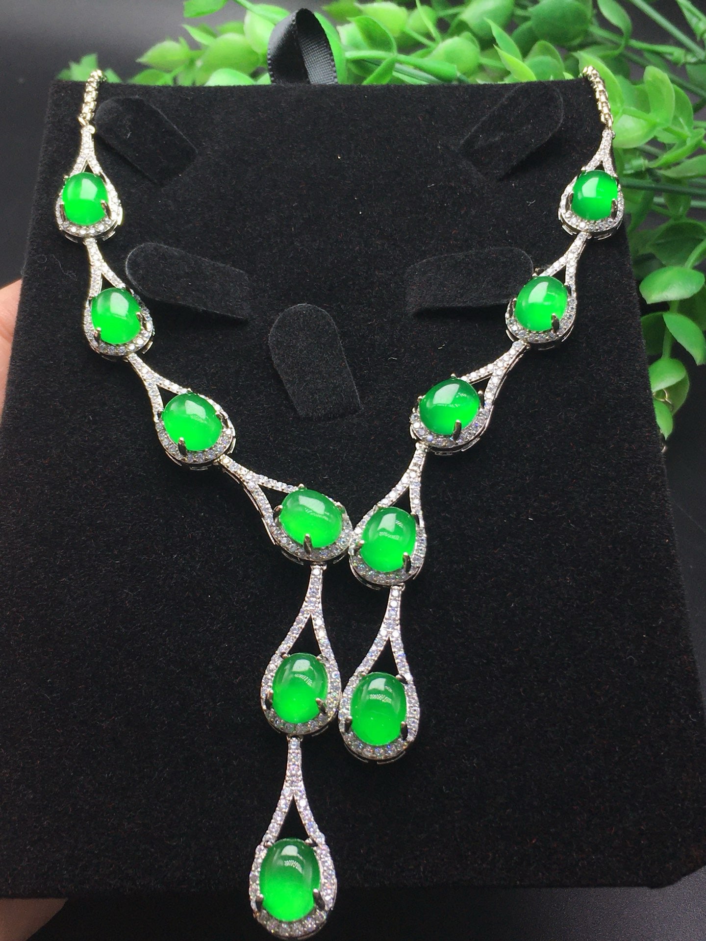 Ice Green Jade Luxury Necklace