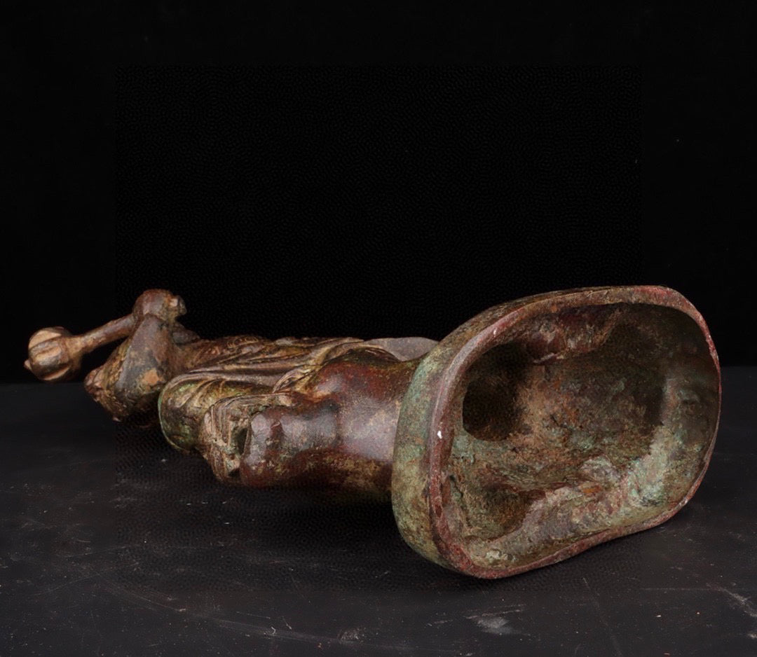 Chinese antique bronze statue of General Huwei