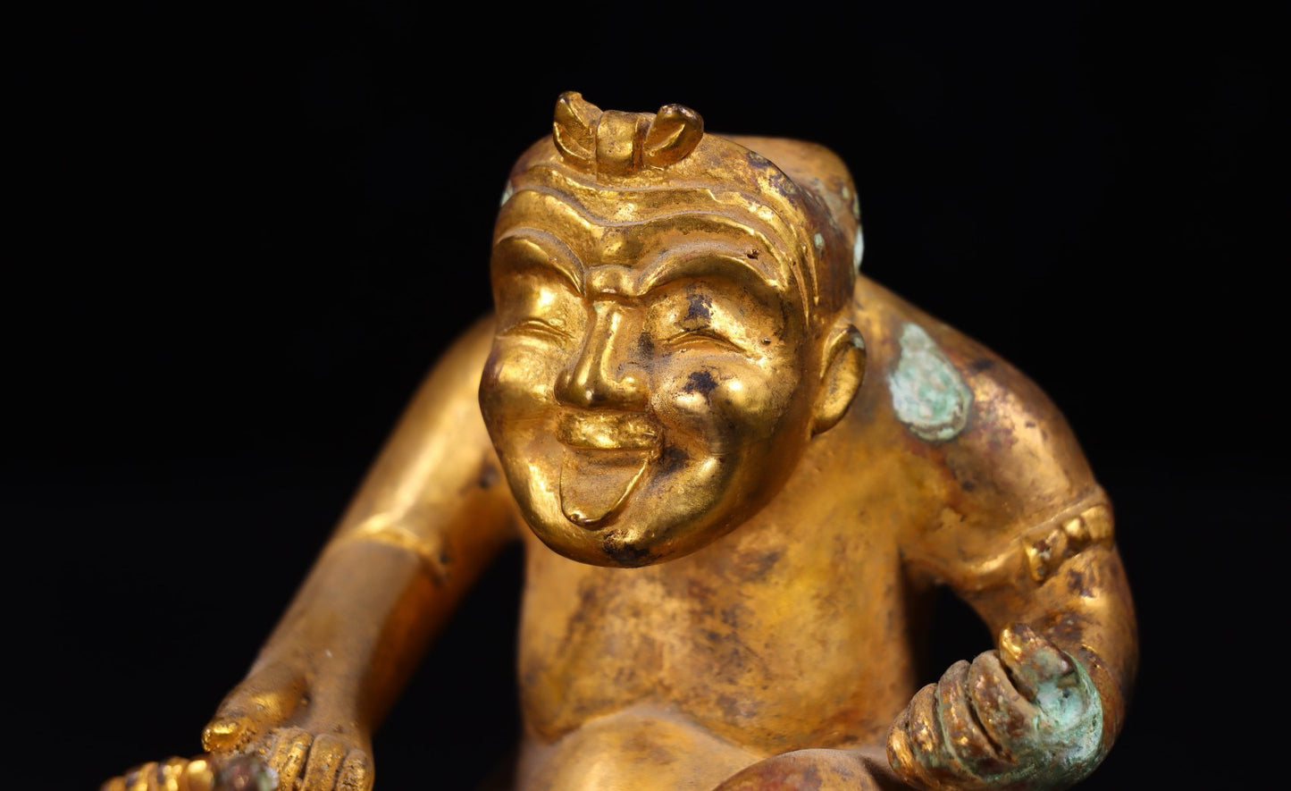 Chinese antique bronze gilded with red spots and green rust drummer