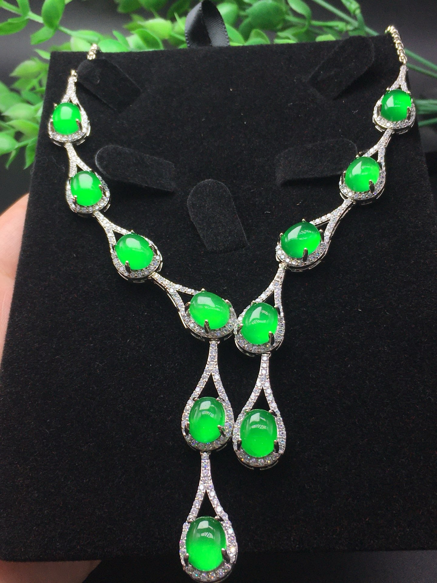 Ice Green Jade Luxury Necklace