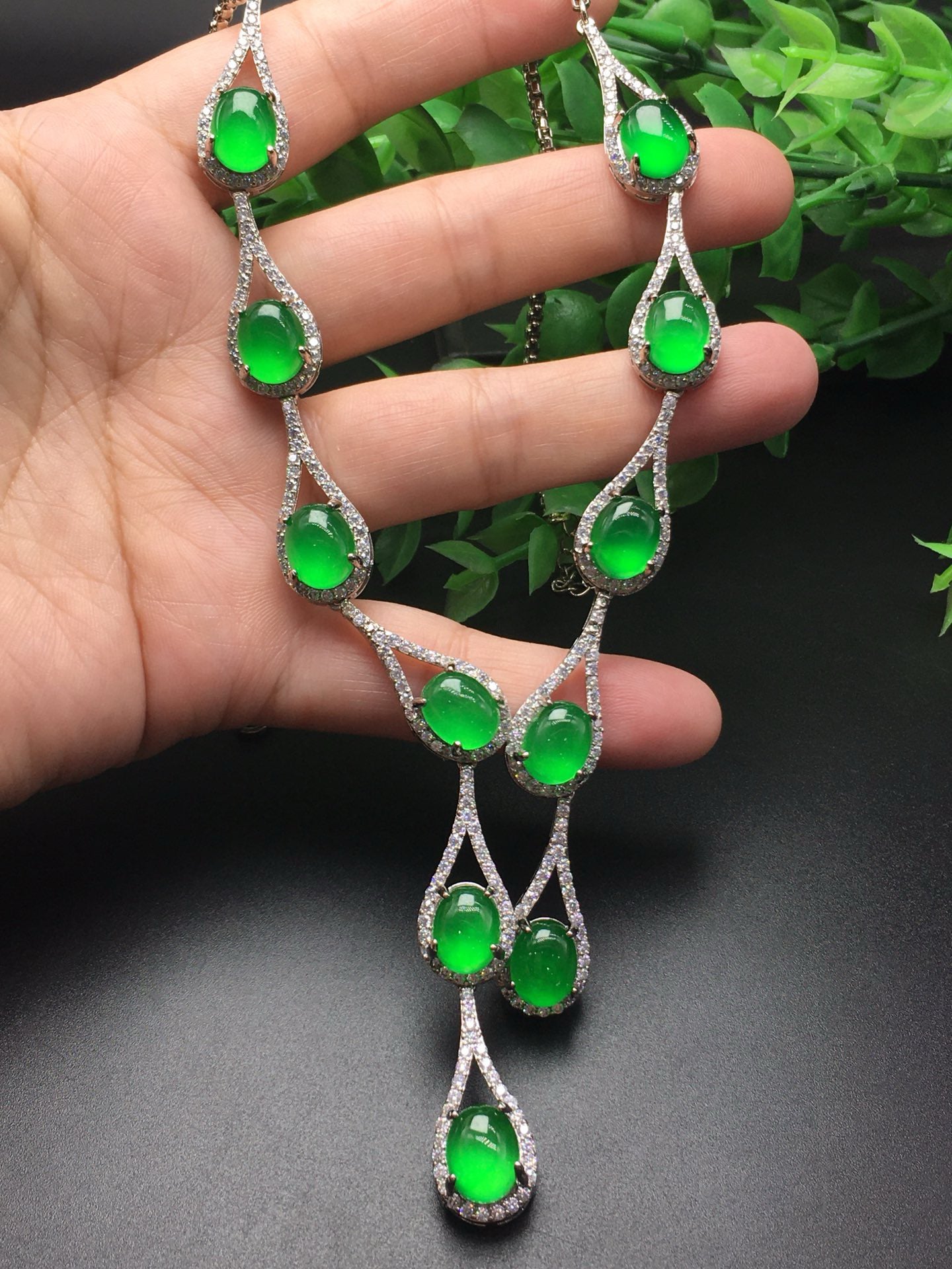 Ice Green Jade Luxury Necklace