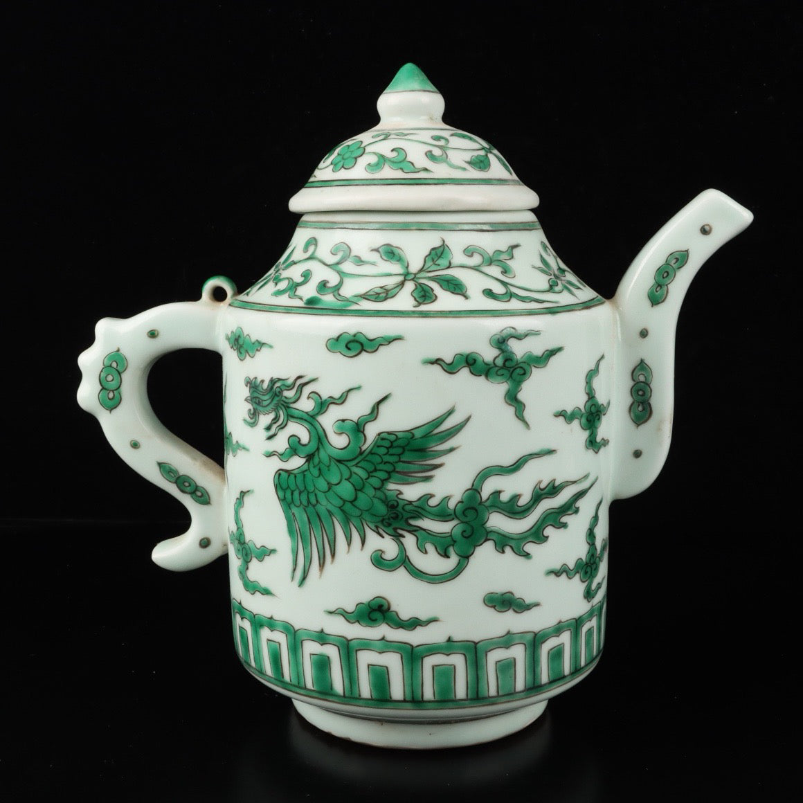 Green colorful phoenix patterned teapot