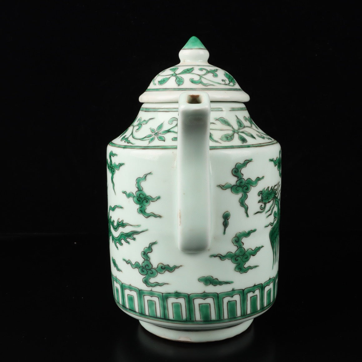 Green colorful phoenix patterned teapot