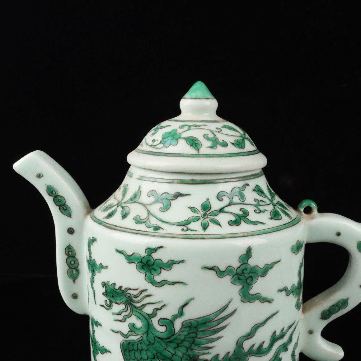 Green colorful phoenix patterned teapot
