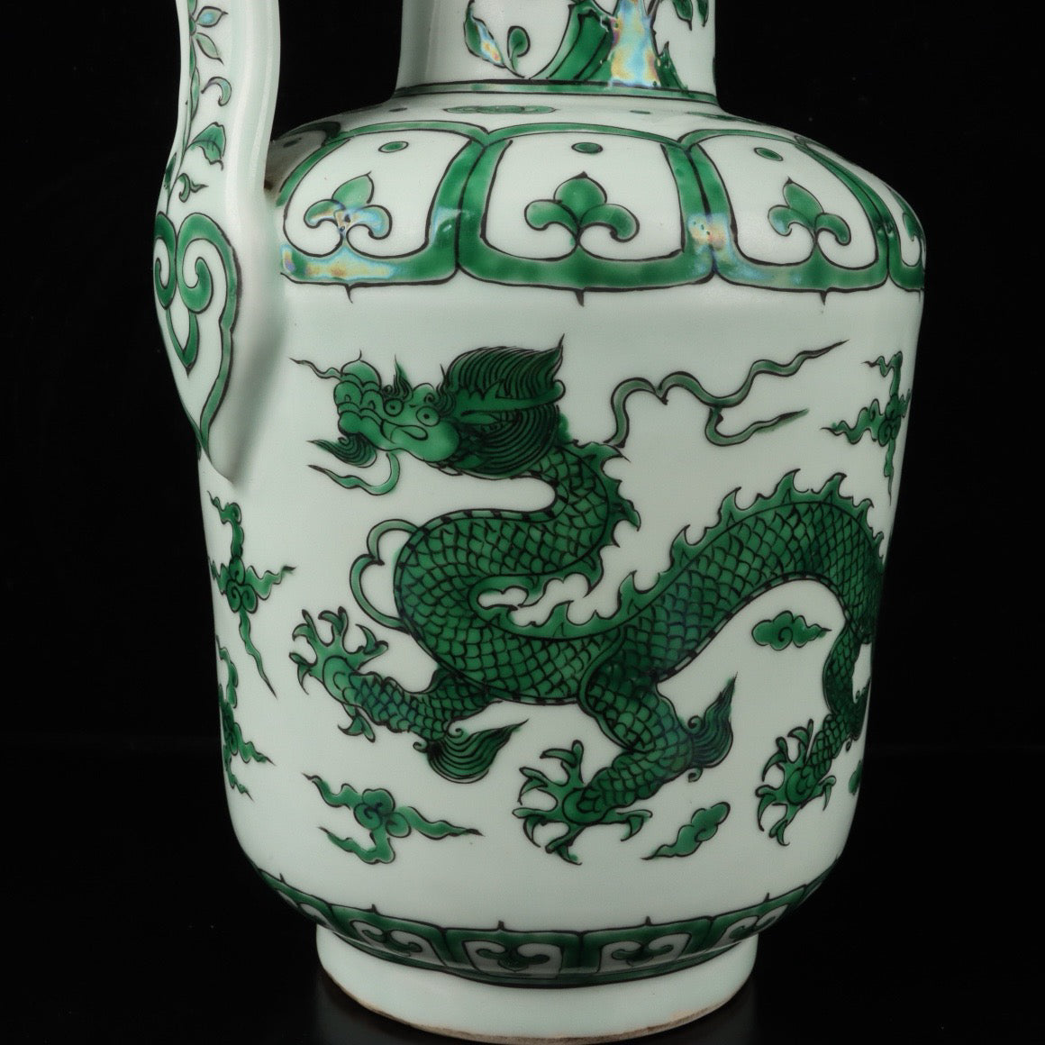 Green Colored Cloud Dragon Pattern Pot