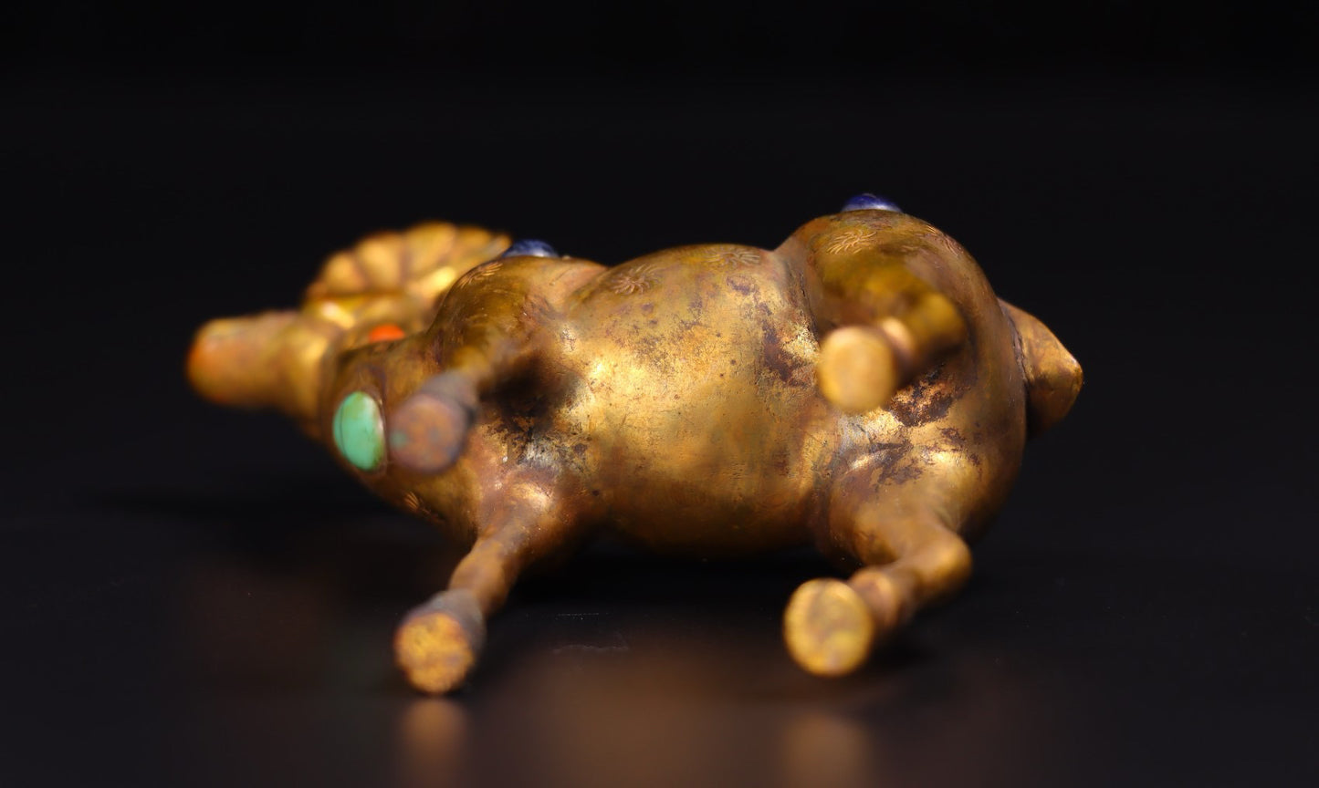 Chinese antique handcrafted copper gilded genuine gold inlaid gemstone deer ornaments
