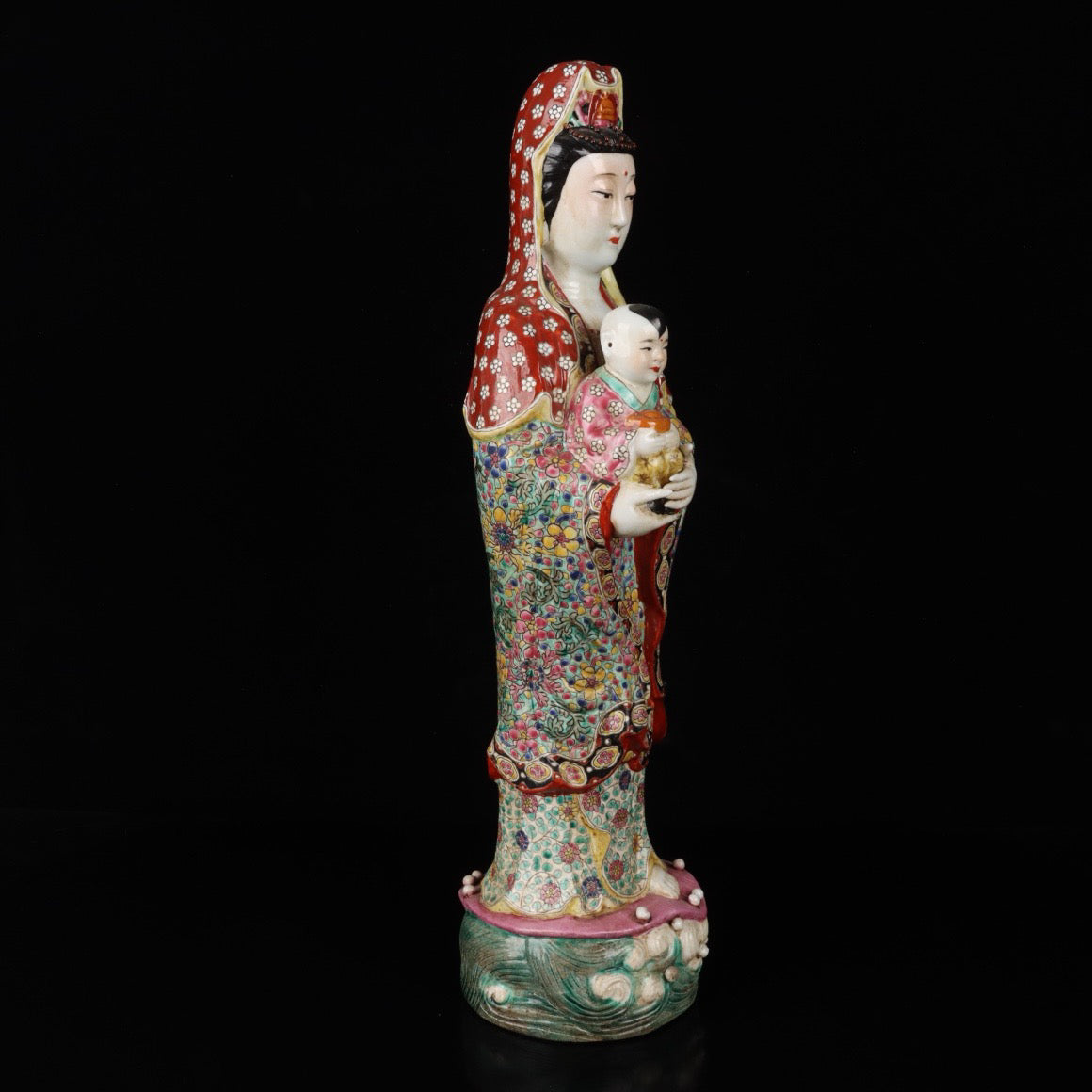 Pink Farewell Station Guanyin