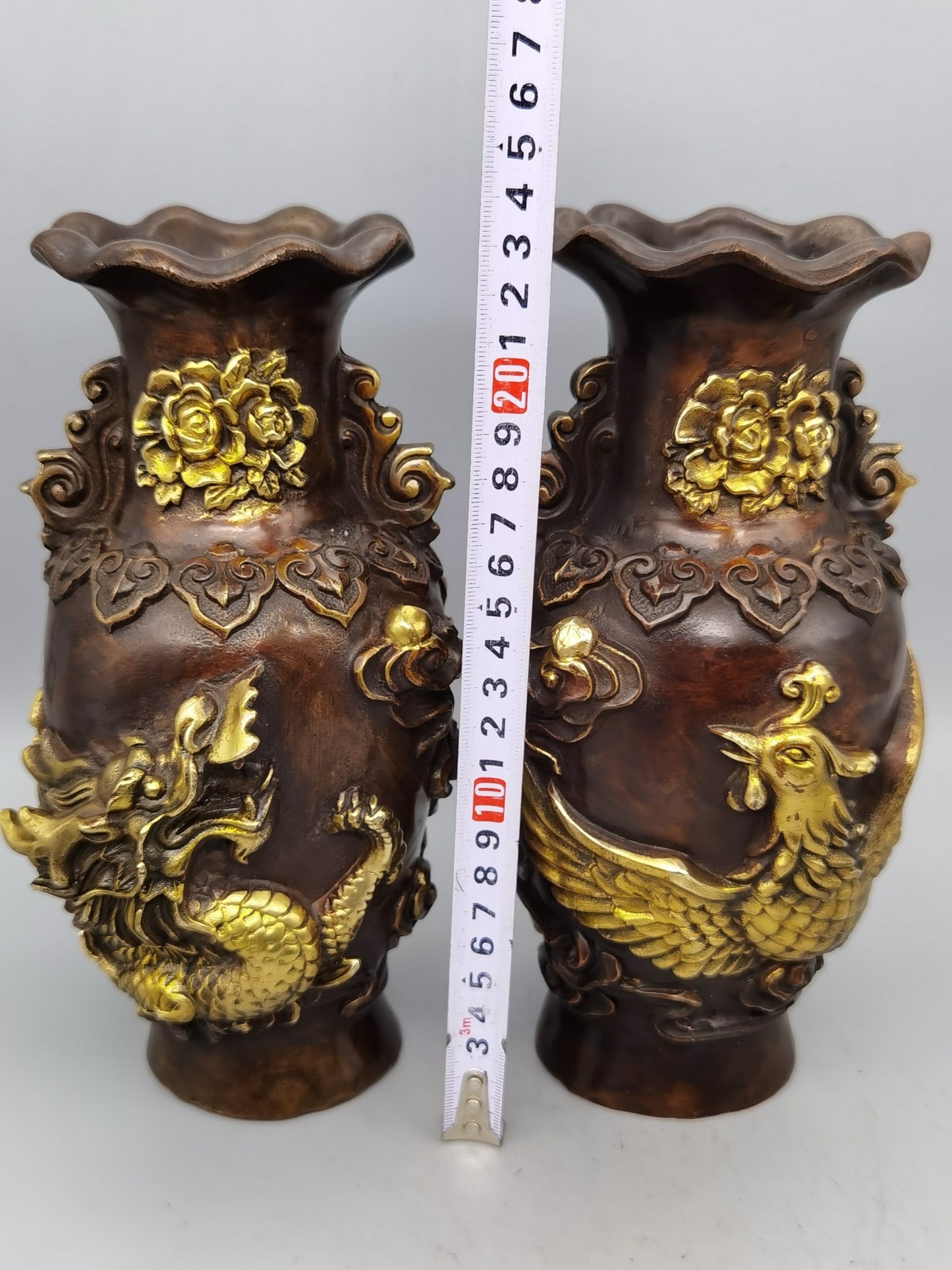 Chinese antique pure copper flower mouth dragon and phoenix vase