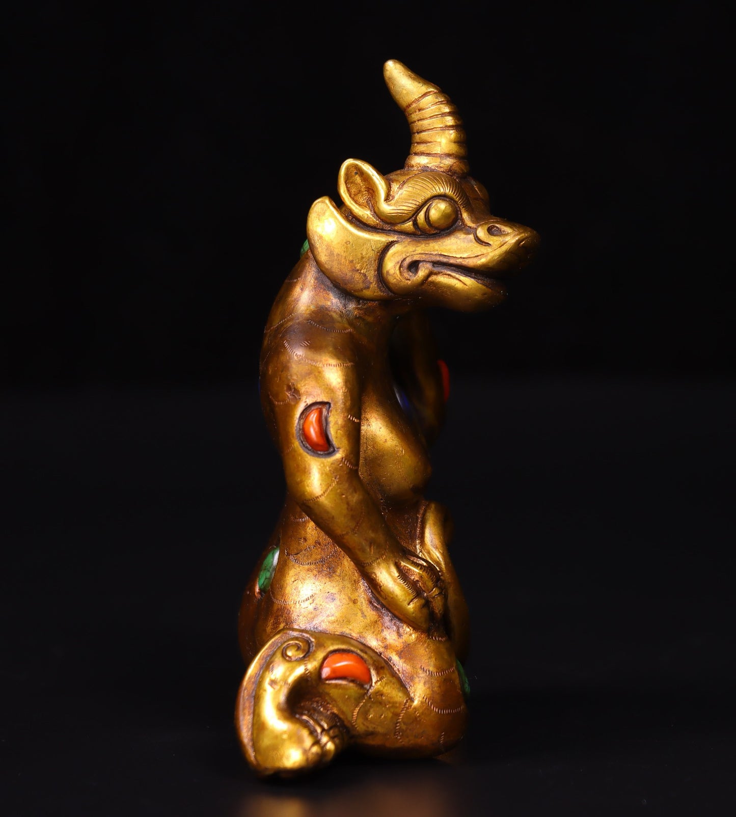 Chinese antique handmade copper gilded gold inlaid gemstone bear