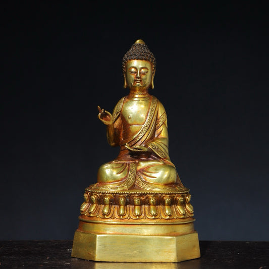 Pure copper Buddha statue of the Great Sun Tathagata